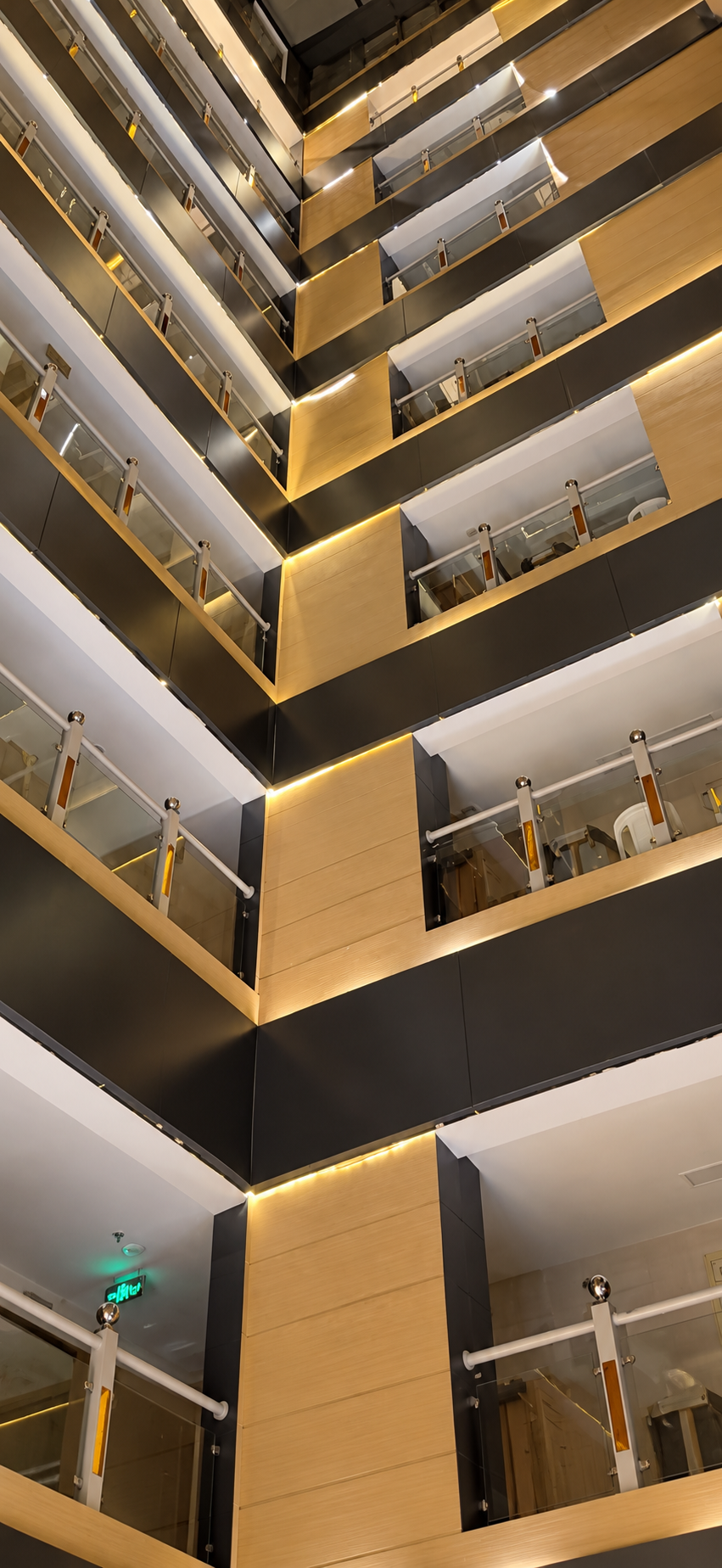Al Saad Flower 5 Hotel — İç mimari ve katlar