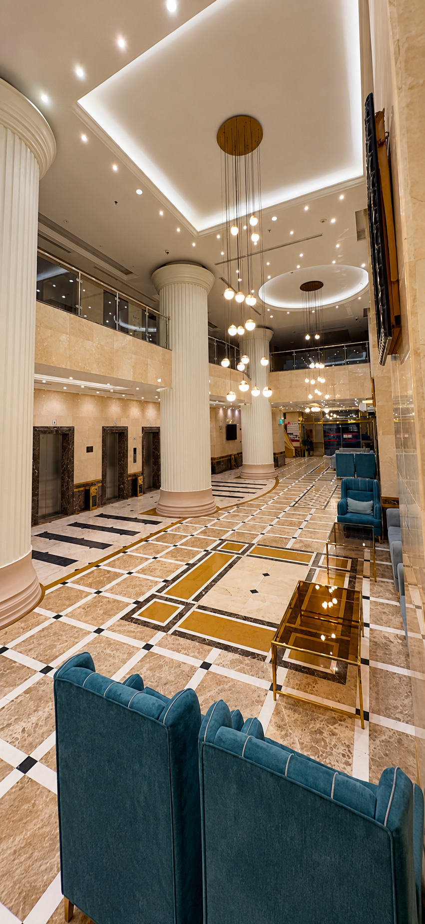 Dana Tower Hotel — Lobi genel görünümü