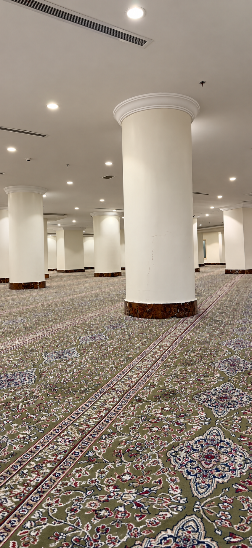 Moro Global Hotel — Mescit