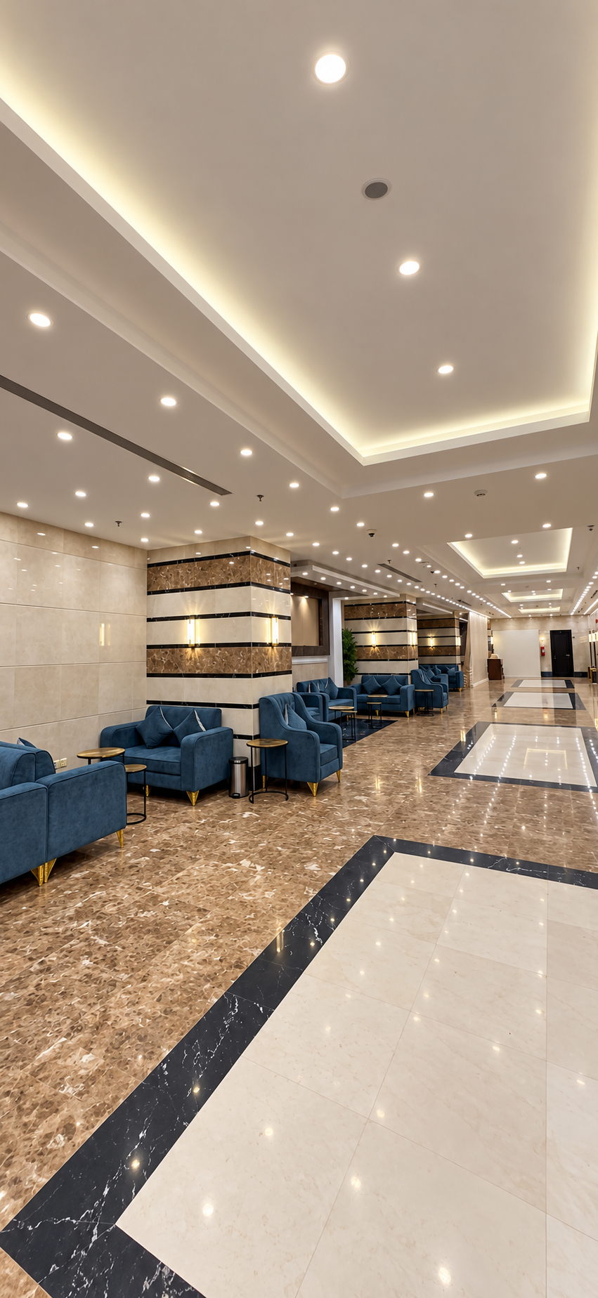 Grand Al Rawda Hotel — Lobi ve oturma alanları