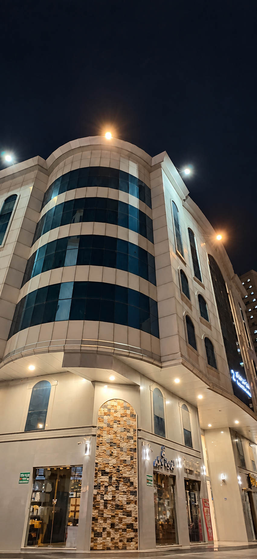 Manazel Al Furqan 2 Hotel — Dış cephe